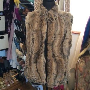 Vintage faux fur collared vest